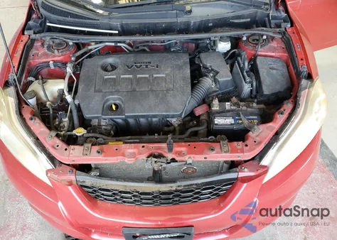 2013 Toyota Corolla Matrix z USA, uszkodzony, nr VIN 2T1KU4EE4DC056625